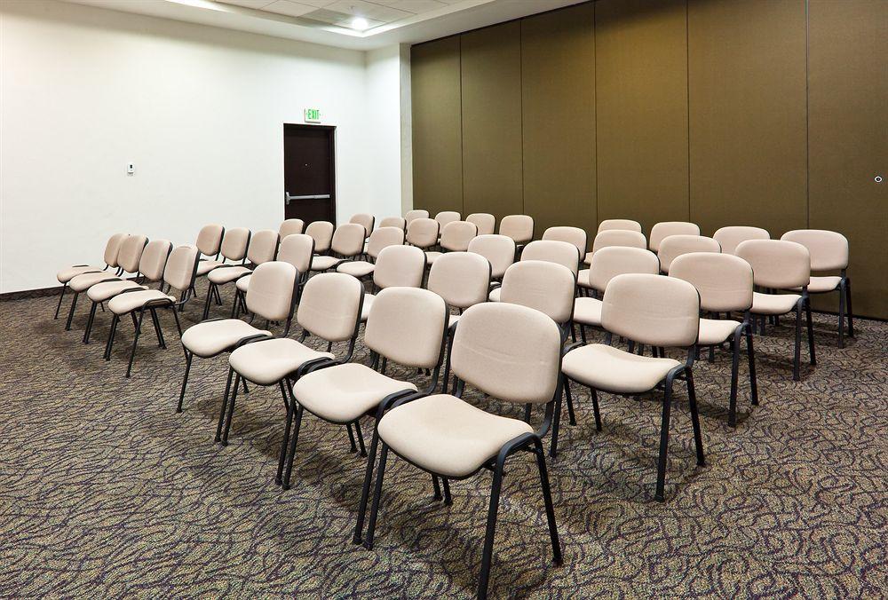 Holiday Inn Express Guadalajara Iteso By Ihg Zapopan Faciliteter billede