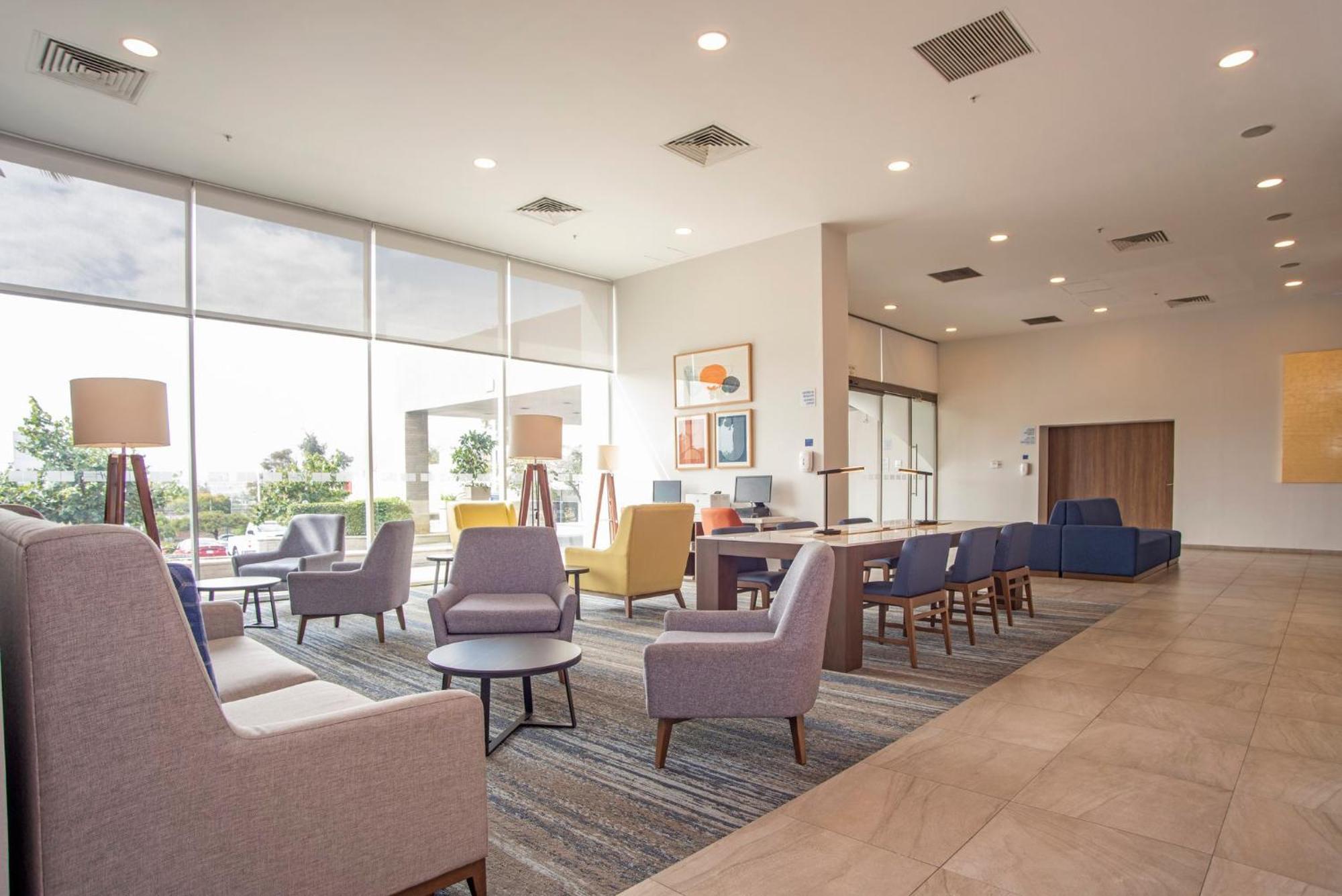 Holiday Inn Express Guadalajara Iteso By Ihg Zapopan Eksteriør billede