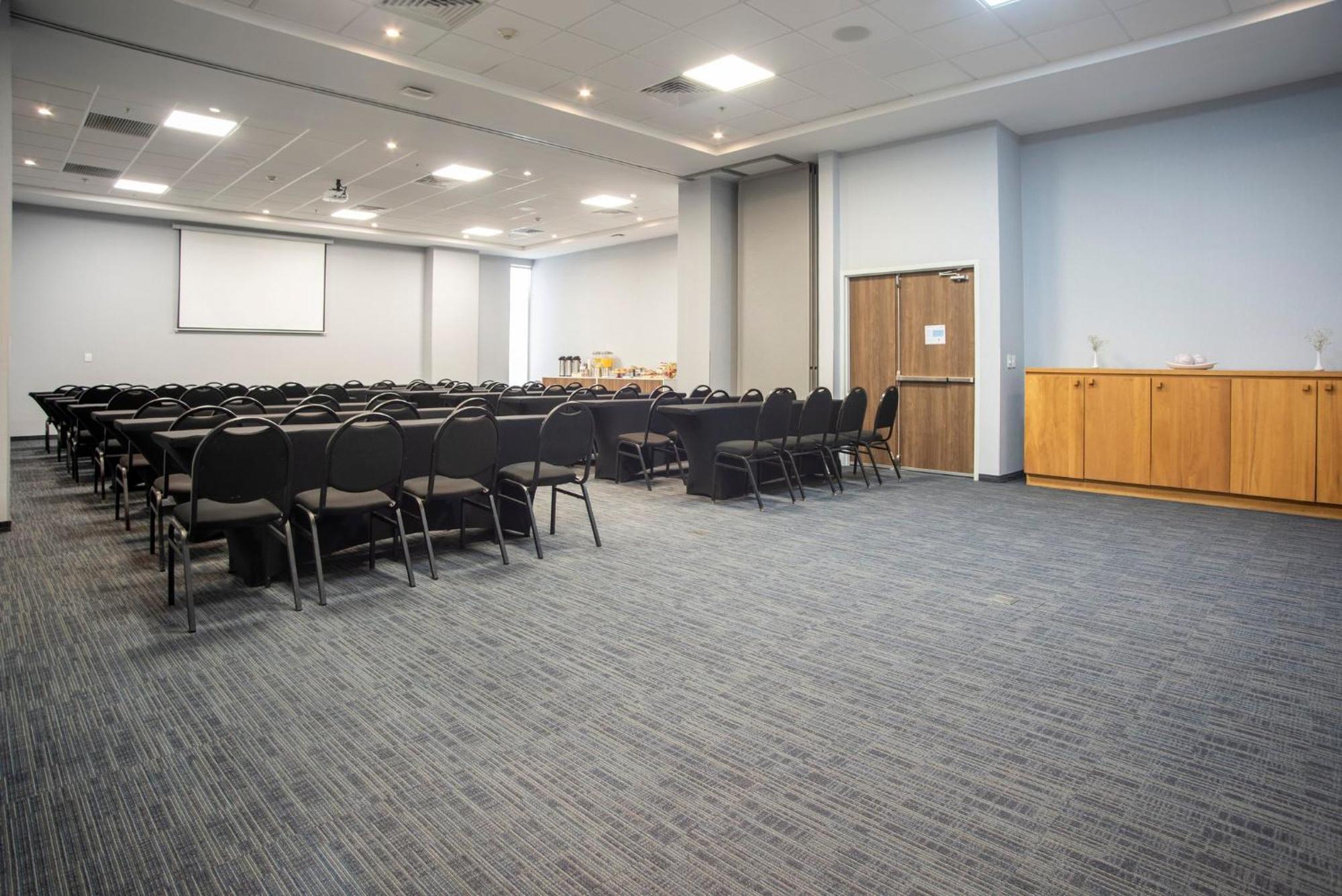Holiday Inn Express Guadalajara Iteso By Ihg Zapopan Eksteriør billede