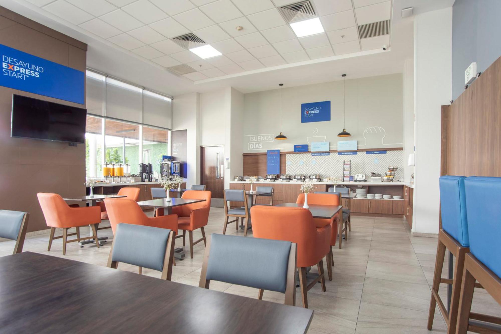 Holiday Inn Express Guadalajara Iteso By Ihg Zapopan Eksteriør billede